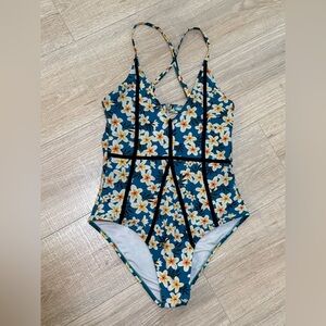Cupshe Floral One Piece Swimsuit Size S